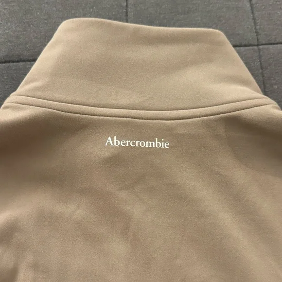 Abercrombie Kids Athletic Jacket! - Picture 5 of 6